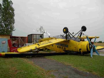 Felbor�totta az ork�n az AN-2-t