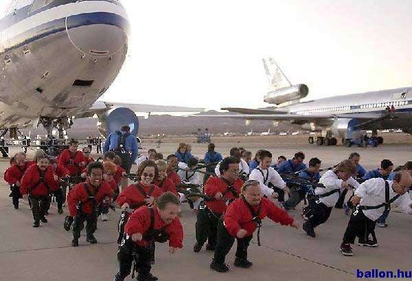 T&ouml;rp&eacute;k &eacute;s &oacute;ri&aacute;sok