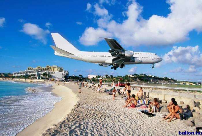 Rept&eacute;r a stand mellett 2