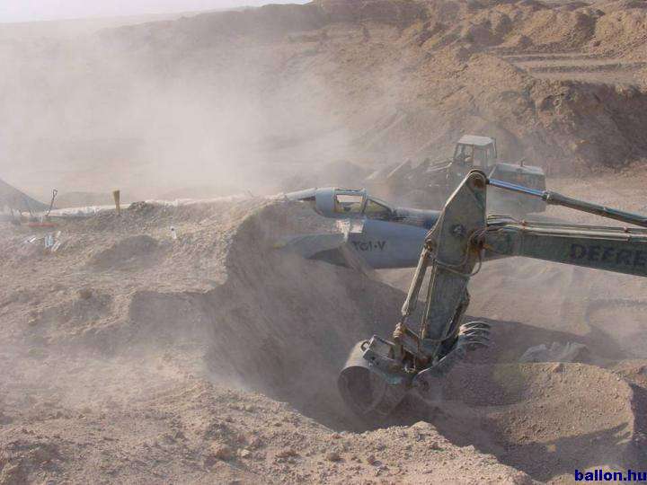 Hogyan rejts&uuml;nk el egy rep&uuml;lőg&eacute;pet? - 6